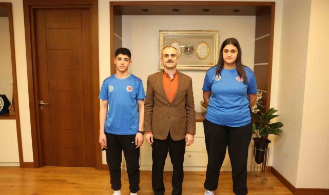 Başkan Çiftçi, şampiyon sporcuları ağırladı