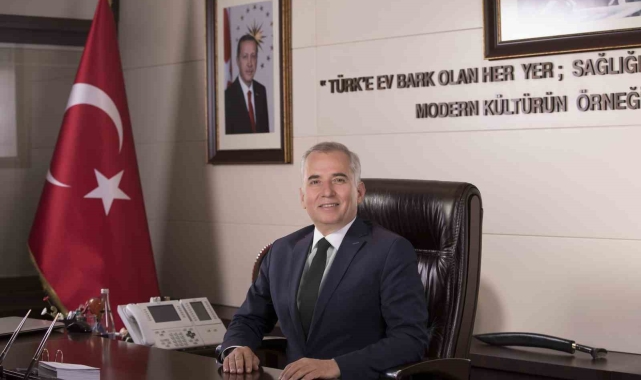 Başkan Zolan, "93 yıllık onur ve coşkuyu yüreğimizde hissediyoruz"