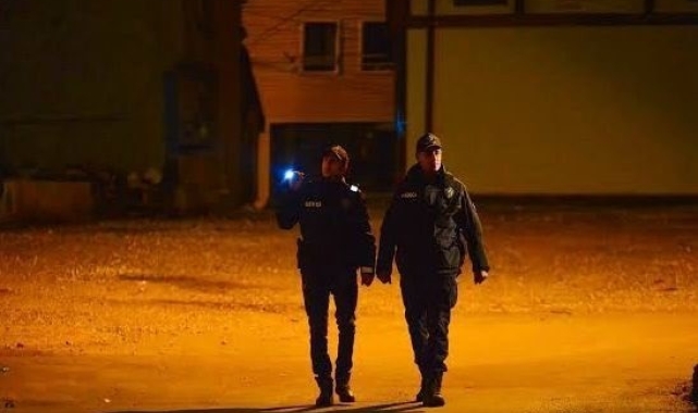 Bekçiler 1 yıl 8 ay hapis cezası bulunan şahsı yakaladı