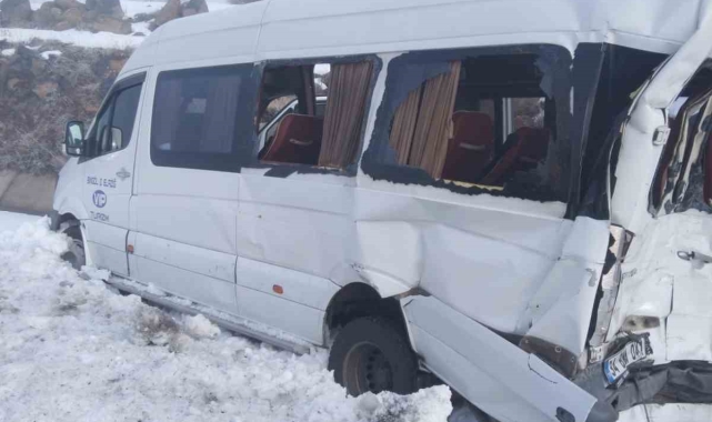 Bingöl'de trafik kazası: 7 yaralı