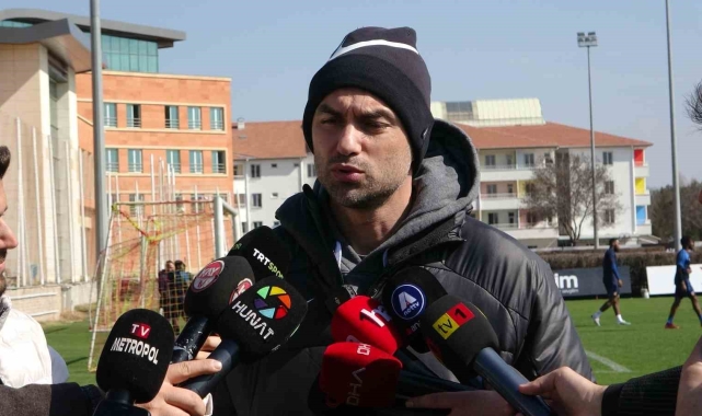 Burak Yılmaz: "Sadece 3 puanın değil, 1 puanın da çok değerli olduğu haftalara girdik"