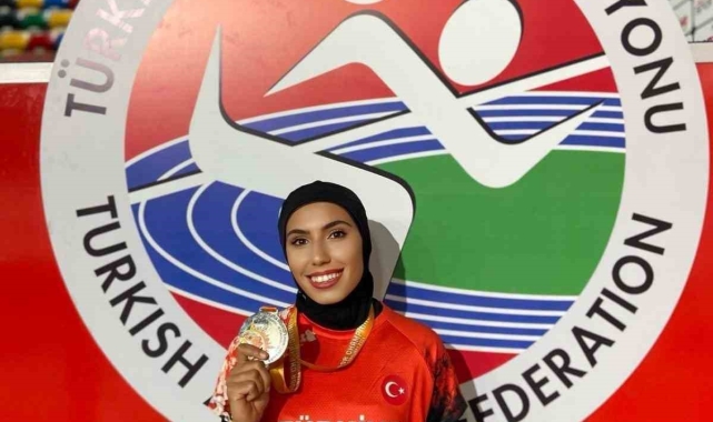 Burcu Subatan'dan gümüş madalya