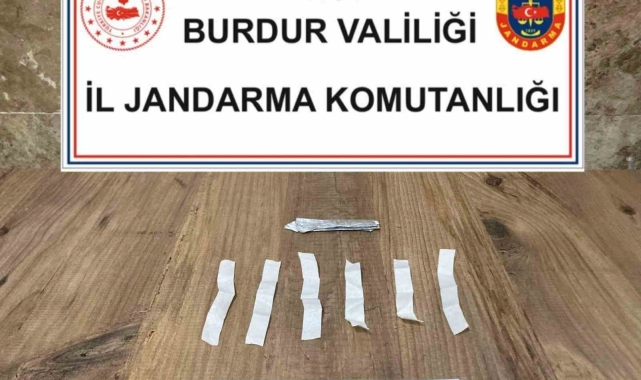 Burdur'da kaçakçılık ve uyuşturucu operasyonunda 2 şüpheli tutuklandı