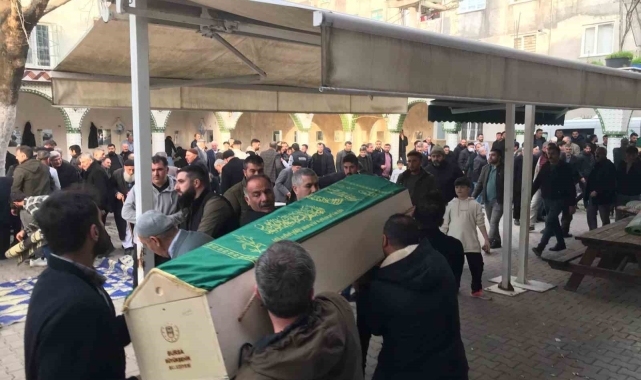 Bursa'da ailesini katleden şahıs adliyeye sevk edildi