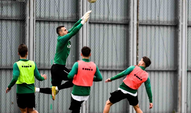 Bursaspor'da Ankara Demirspor maçı hazırlıkları başladı