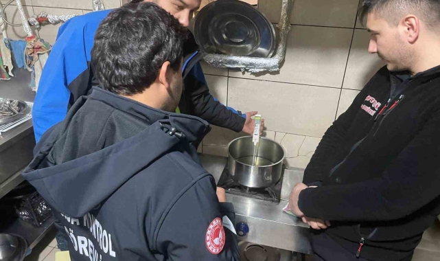 Çan'da gıda güvenliği için fast-food işletmeleri denetleniyor