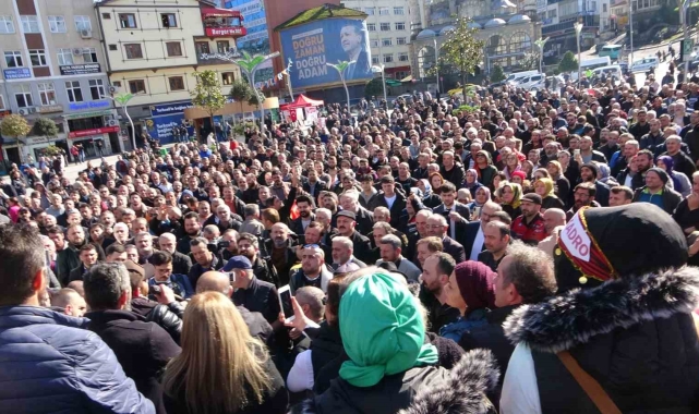 ÇAYKUR'un mevsimlik işçilerinden 'kadro eylemi'