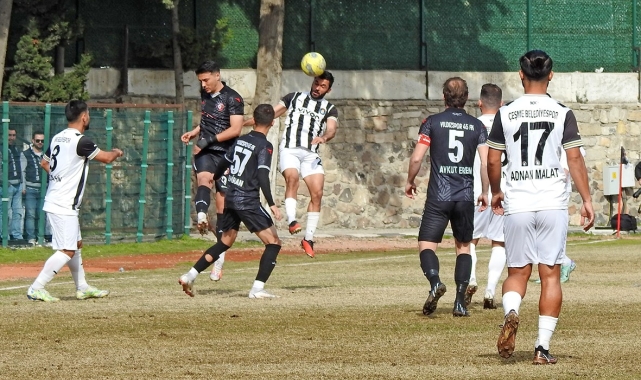 Çeşme Belediyespor liderliğini korudu