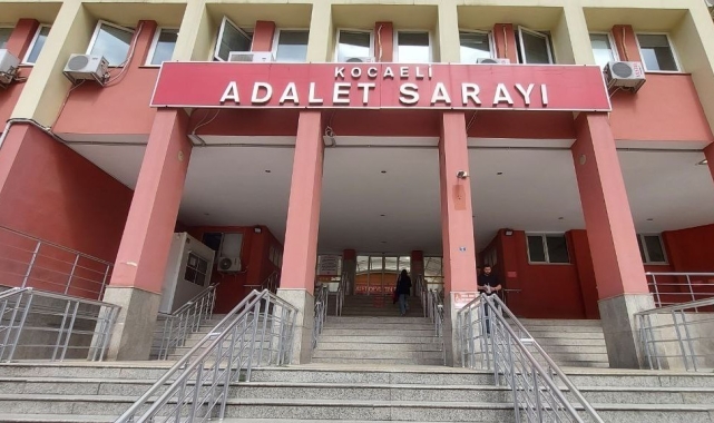 Cinsel istismar davasında anne kızına inanmadı