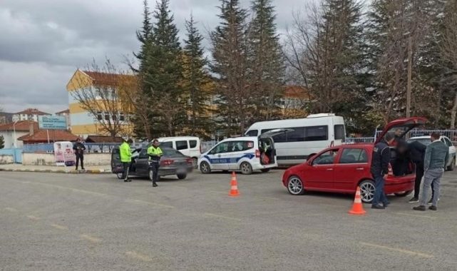 Çorum'da kurallara uymayana sürücülere ceza yağdı
