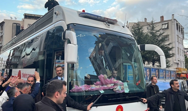Cumhurbaşkanı Erdoğan, Balıkesir'de sevgi gösterileri ile uğurlandı