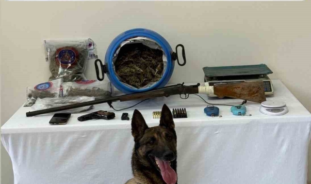 Denizli&#039;de uyuşturucu operasyonunda yakalan tacir tutuklandı