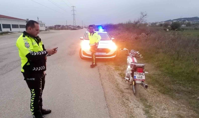 Devrilen motosikletin sürücüsü yaralandı