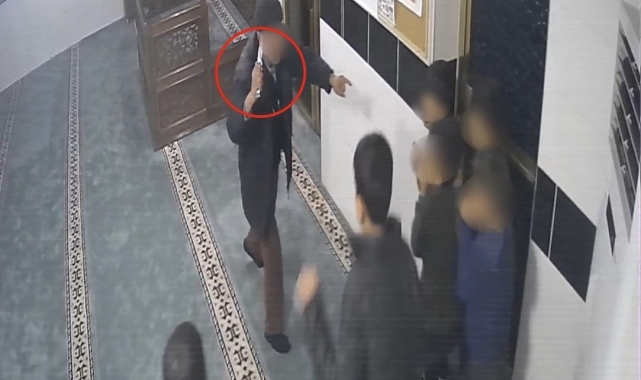 Diyarbakır'da camide çocukları bıçakla korkutan şahıs gözaltına alındı