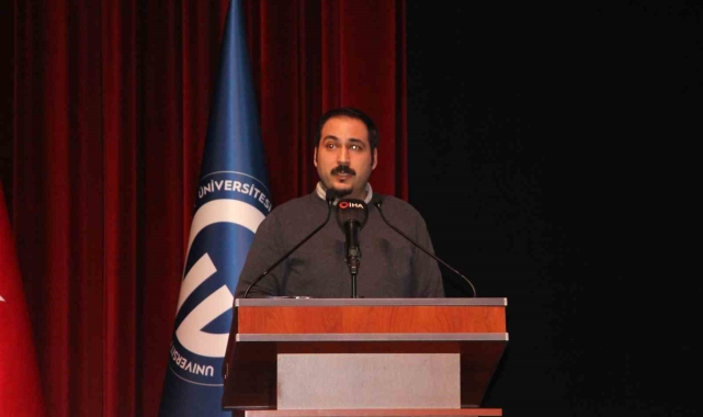 Dr. Özgenç Akın: "Herhangi bir devletin savaş gemisi deprem oluşturamaz"