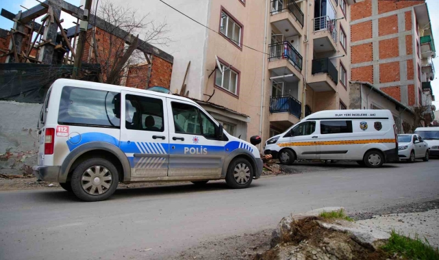 Edirne'de 7'nci kattan düşen genç öldü