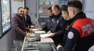 Emniyet birimleri kuyumcularda dolandırıcılık bilgilendirmesi yaptı