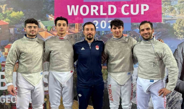 Erkek Kılıç Takımı, Tiflis'te 13'üncü oldu