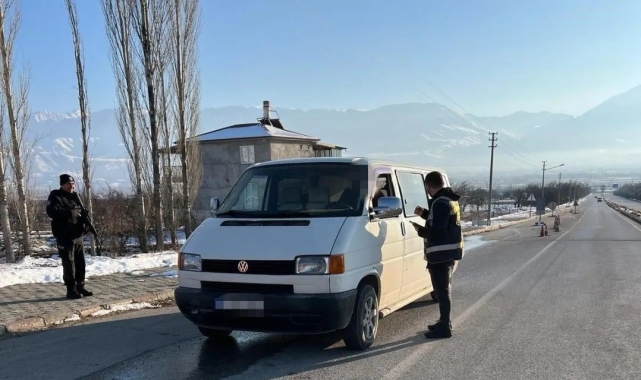 Erzincan'da asayiş uygulaması
