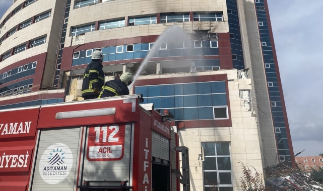 Eski diş fakültesi binasında çıkan yangın korkuttu