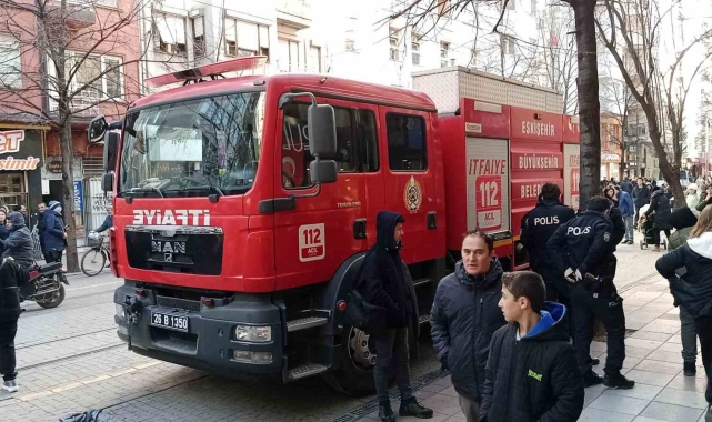 Eskişehir'de şehir merkezinde yangın paniği