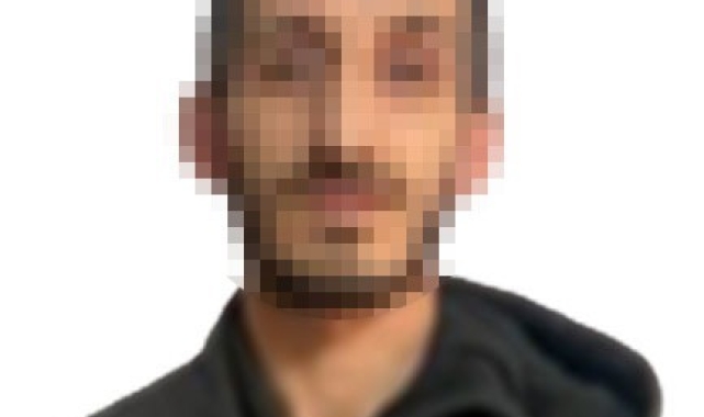 Fatih'te marketi kundaklamaya çalıştı