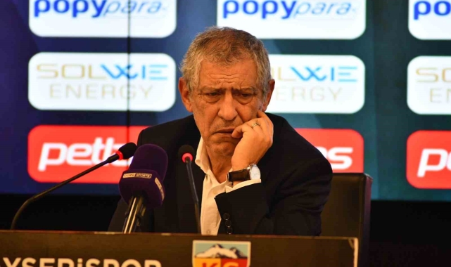 Fernando Santos: "İki takım da maçı kazanmak için oynadı ama beraberlik çıktı"
