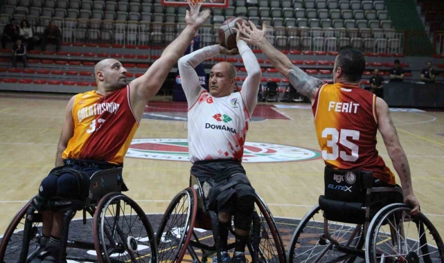 Galatasaray, YOSK deplasmanında rahat kazandı