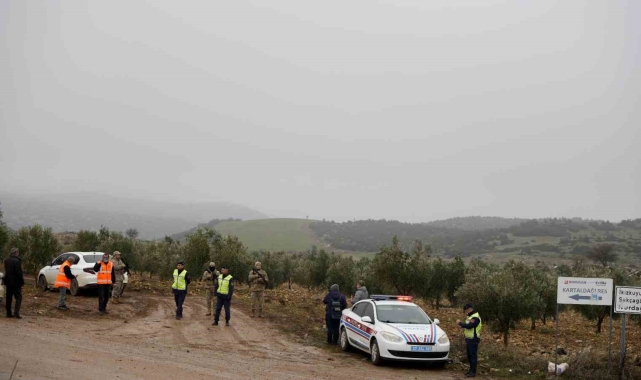 Gaziantep'te düşen helikopterin enkazını kaldırma çalışmaları devam ediyor