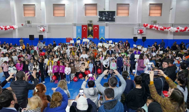 Güz dönemi kurslarının kapanış töreni şölen havasında gerçekleşti