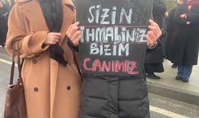 Hukuk fakültesi öğrencisi genç kız, trafik kazasında yaşamını yitirdi