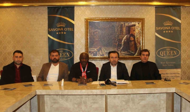 İbrahim Yattara: "Çok mutluyum"