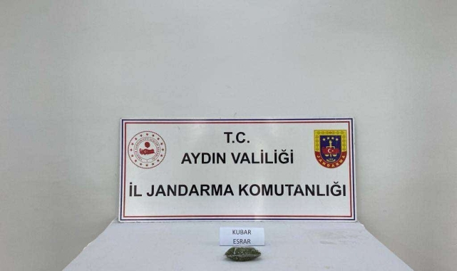 Jandarma ekipleri uyuşturucuya geçit vermiyor