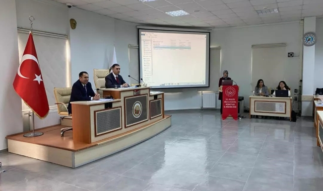 Kadına yönelik şiddette el ele, yan yana
