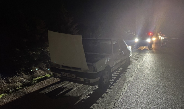Karayolunda arızalanan otomobile tır çarptı: 1 ölü