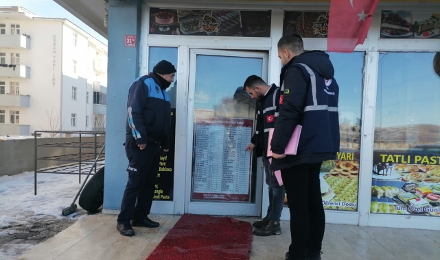 Kars'ta işyerlerinde fiyat listesi denetimi
