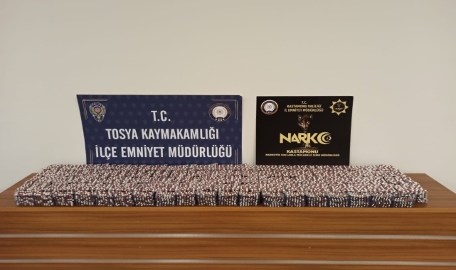 Kastamonu'da 27 bin 967 sentetik ecza hapı ele geçirildi