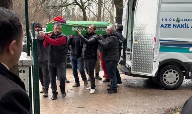 Kaza kurbanı abla-kardeş gözyaşlarıyla defnedildi