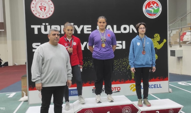 'Kır çiçekleri', 7 Türkiye derecesi ile Mersin'e döndü