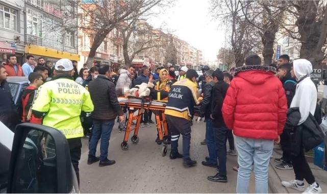 Kırıkkale'de feci kaza: Sürücü ve yaya ağır yaralandı
