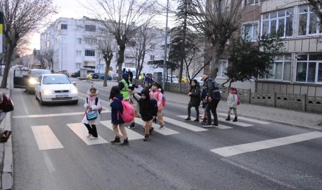 Kırklareli'de okul servisleri ile çevreleri denetlendi