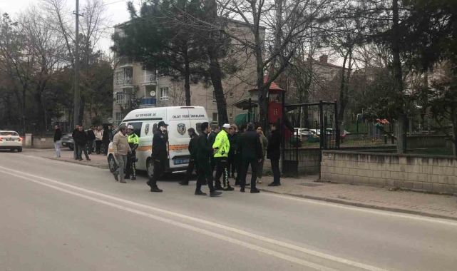 Komiser, eski eşini tabancayla vurarak öldürdü