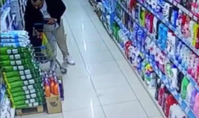 Maltepe'de deodorant hırsızlığı kamerada