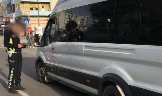 Mardin'de okul çevreleri ve servis araçları denetlendi