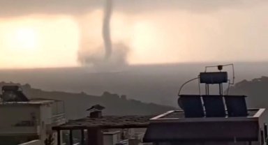 Mersin'de dolu, hortum ve sağanak yağış etkili oldu