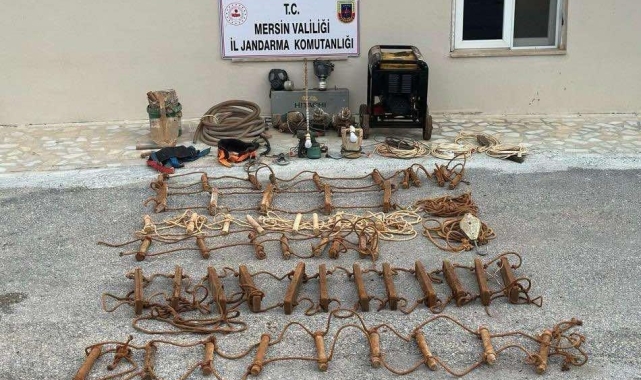 Mersin'de kaçak kazı yapan 5 şüpheli suçüstü yakalandı