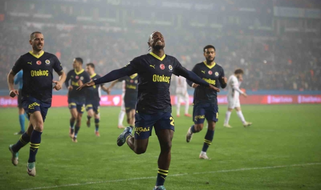 Michy Batshuayi, bu sezon 17. golünü attı