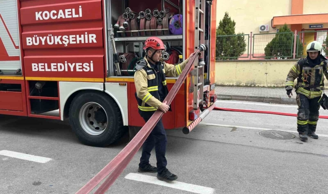 Mutfakta korkutan yangın