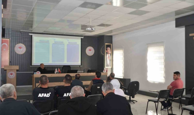 Niğde'de Tarım ve Orman İl Müdürlüğü personeline yangın eğitimi verildi