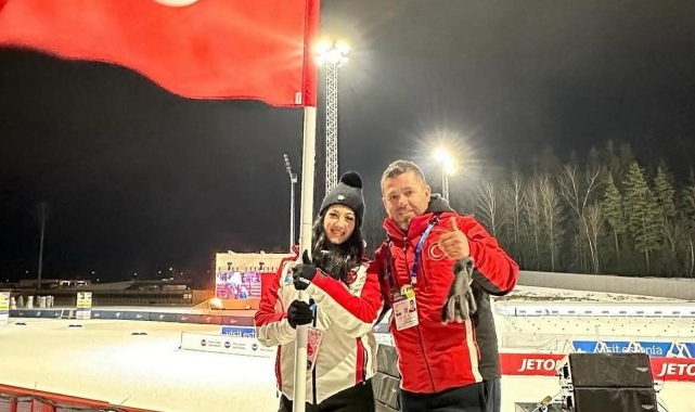 Niğdeli Milli Kayakçı Ebru Tuncer, Türk Bayrağını Estonya'da dalgalandırıyor